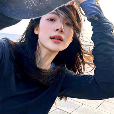 台风圈里的女人